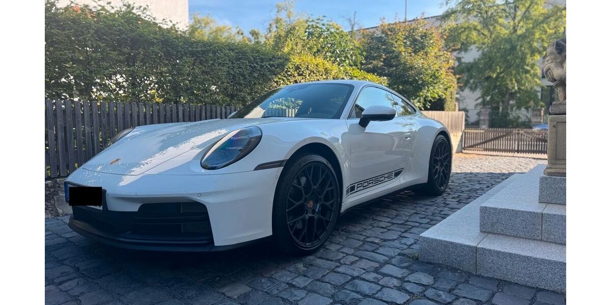 Porsche 992 7.859 km 128.999 &euro; Fulda 36043