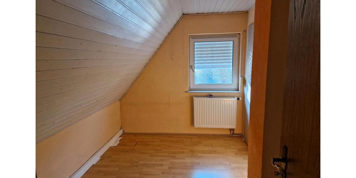 Einfamilienhaus Poppenhausen (Wasserkuppe) - 4 Zimmer, 114 m&sup2;, 199.000&euro; | Angebot:24783226