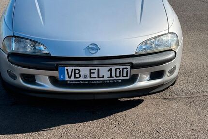 Opel Tigra 78.200 km 2.555 &euro; Lauterbach 36341