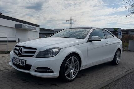 Mercedes-Benz C 220 150.000 km 16.190 &euro; Fulda 36037
