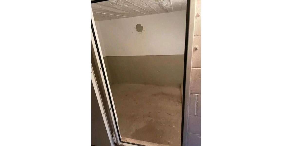 Einfamilienhaus Niederaula - 2 Zimmer, 150 m&sup2;, 79.000&euro; | Angebot:23590007