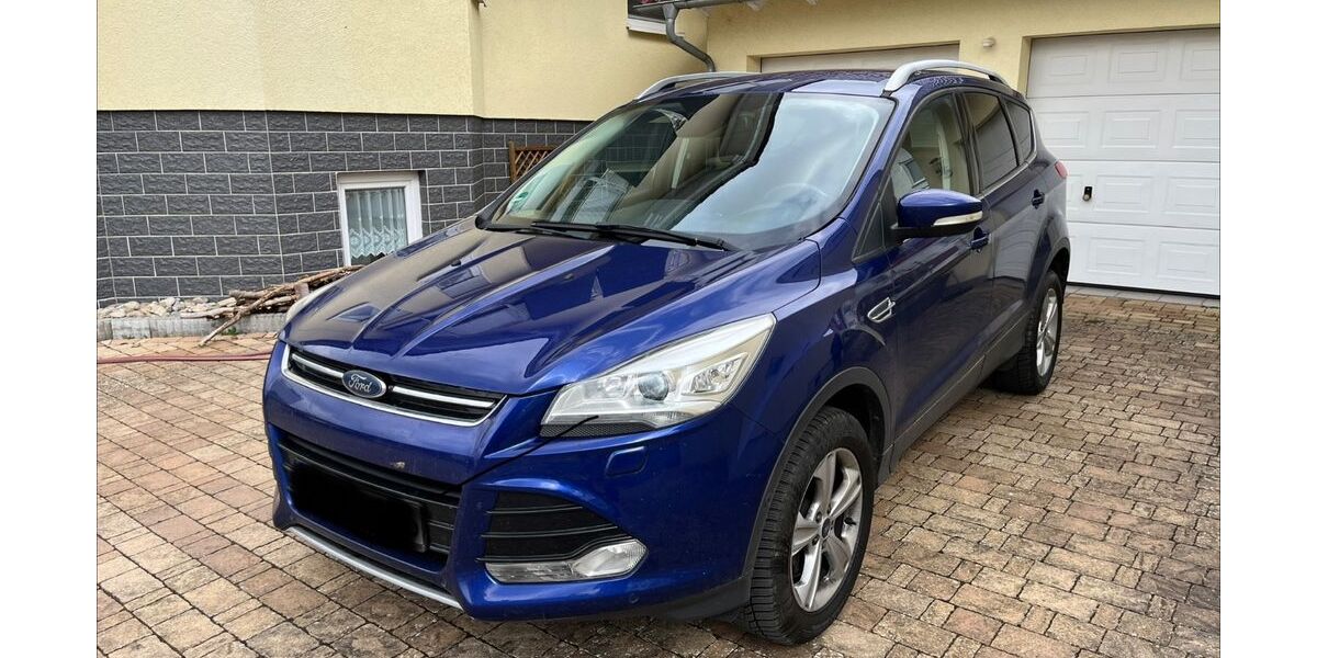Ford Kuga 213.000 km 9.950 &euro; Lauterbach 36341