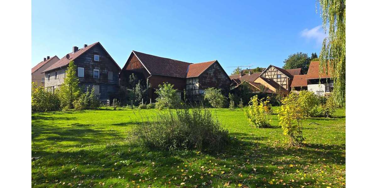 Einfamilienhaus Schlitz - 7 Zimmer, 195 m&sup2;, 230.000&euro; | Angebot:23050622