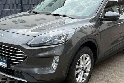 Ford Kuga 144.986 km 16.700 &euro; Fulda 36043
