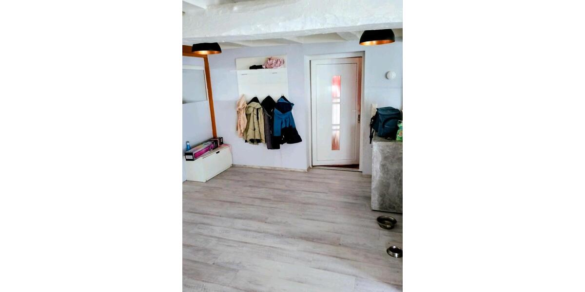 Etagenwohnung Niederaula - 1 Zimmer, 100 m&sup2;, 850&euro; | Angebot:25790594