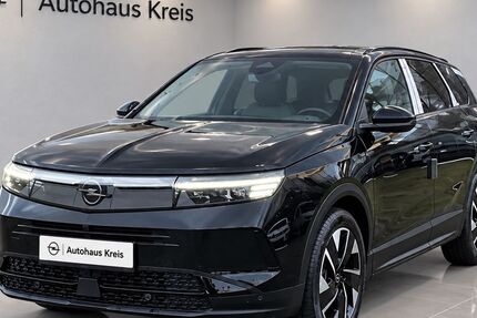 Opel Grandland (X) 8.100 km 29.990 &euro; Großenlüder-Müs 36137