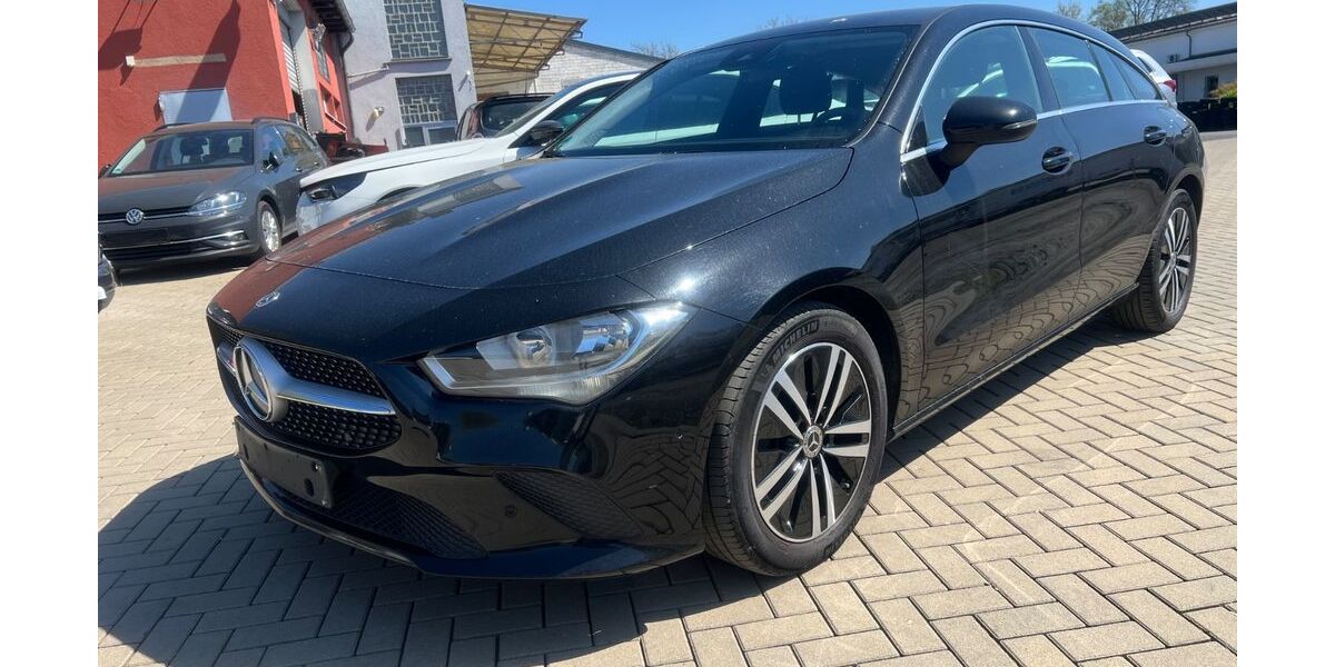 Mercedes-Benz CLA 180 Shooting Brake 195.000 km 13.490 &euro; Fulda 36043