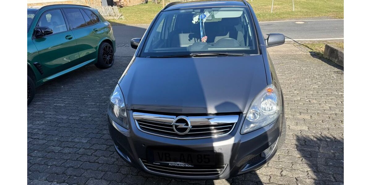 Opel Zafira 248.000 km 2.290 &euro; Herbstein 36358