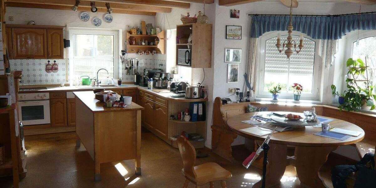 Einfamilienhaus Bad Brückenau - 1 Zimmer, 223 m&sup2;, 395.000&euro; | Angebot:26725255