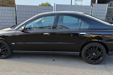 Volvo S60 222.500 km 1.999 &euro; Petersberg 36100