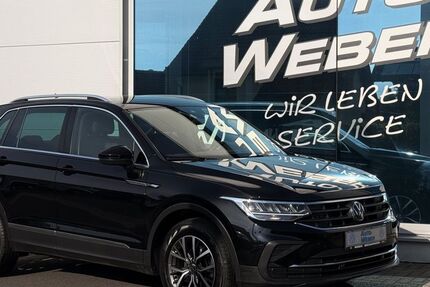 VW Tiguan 42.500 km 27.900 &euro; Bischofsheim an der Rhön 97653