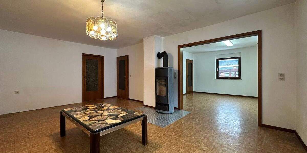 Einfamilienhaus Grebenau Udenhausen - 7 Zimmer, 115 m&sup2;, 189.000&euro; | Angebot:25821808