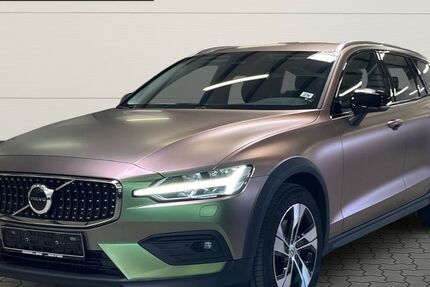 Volvo V60 Cross Country 59.500 km 33.990 &euro; Fulda 36043