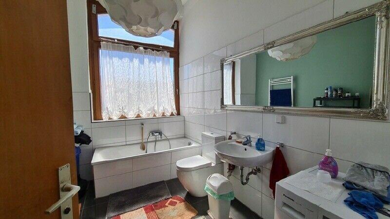 Einfamilienhaus Herbstein - 13 Zimmer, 480 m&sup2;, 799.000&euro; | Angebot:26070835