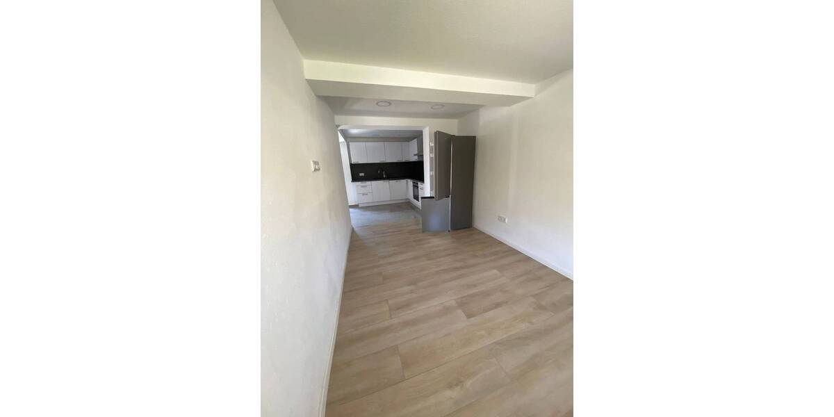 Doppelhaushälfte Großenlüder Uffhausen - 5 Zimmer, 130 m&sup2;, 1.050&euro; | Angebot:26570162