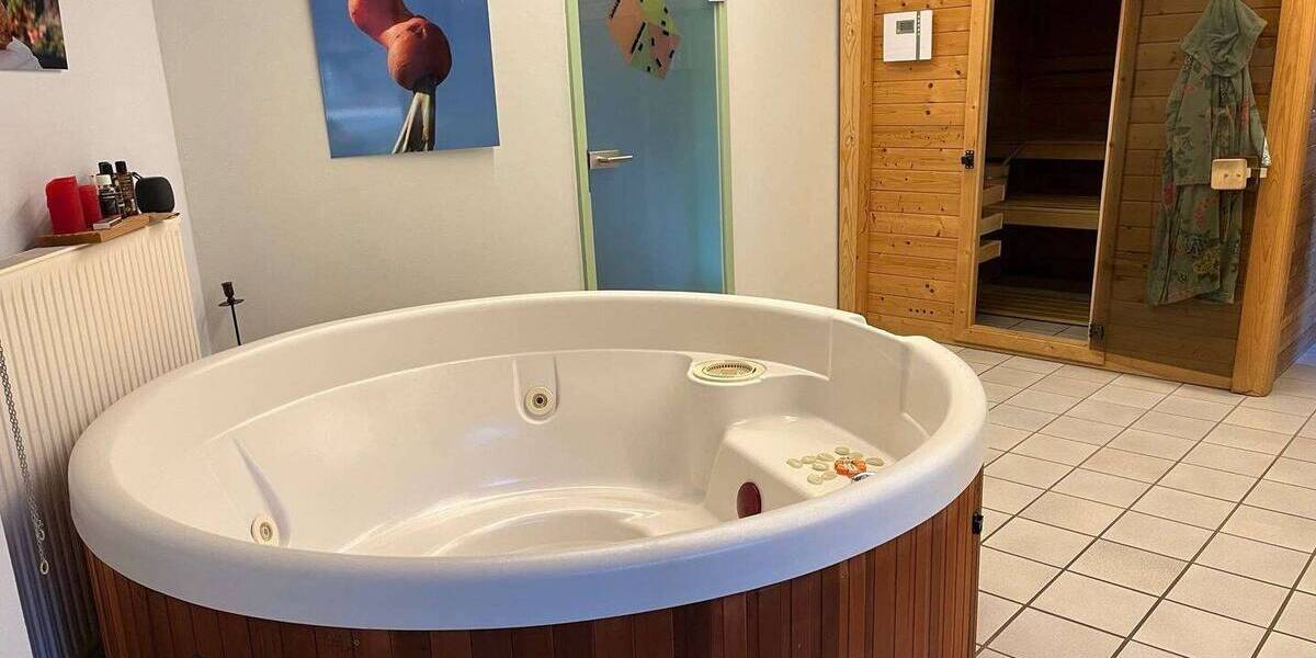 Einfamilienhaus Bad Brückenau - 7 Zimmer, 240 m&sup2;, 549.000&euro; | Angebot:26156322