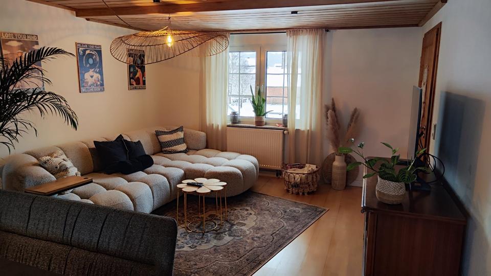 Etagenwohnung Burghaun - 5.5 Zimmer, 107 m&sup2;, 1.250&euro; | Angebot:24655667