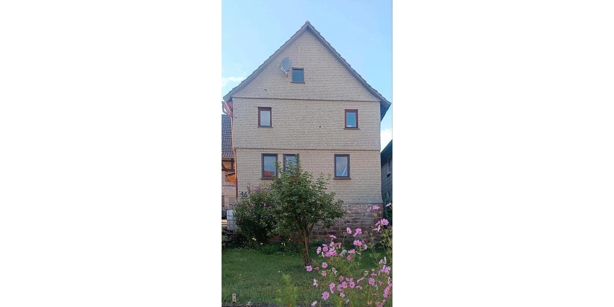 Einfamilienhaus Burghaun - 5 Zimmer, 120 m&sup2;, 68.000&euro; | Angebot:25305044