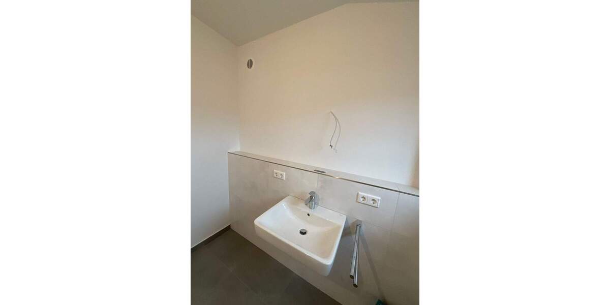 Etagenwohnung Großenlüder - 2 Zimmer, 66 m&sup2;, 750&euro; | Angebot:26156481