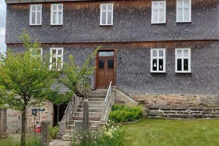 Haus Kalbach - 6 Zimmer, 225 m&sup2;, 399.000&euro; | Angebot:25848783