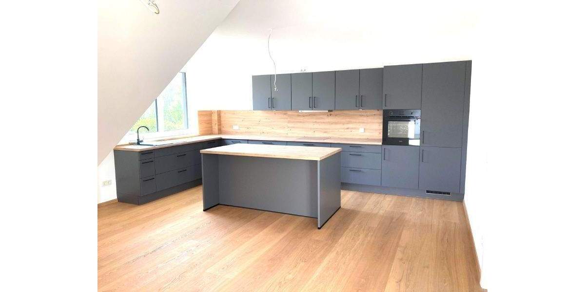 Etagenwohnung PETERSBERG BÖCKELS Böckels - 4 Zimmer, 204 m&sup2;, 1.990&euro; | Angebot:25769997