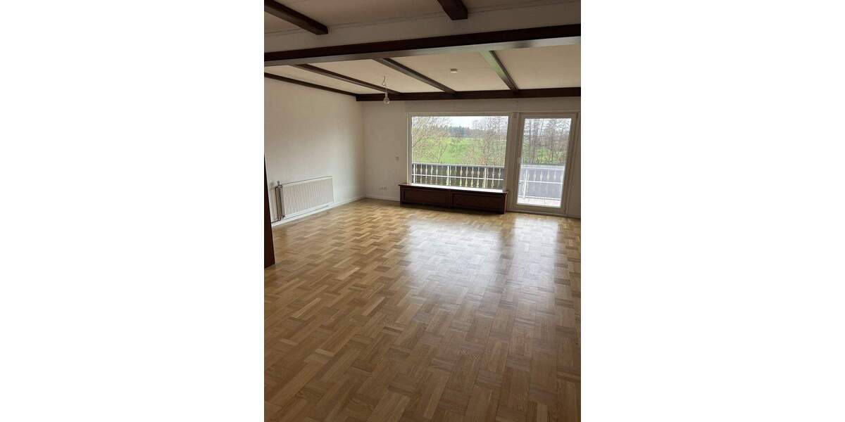 Mehrfamilienhaus, Wohnhaus Neuhof Hattenhof - 7 Zimmer, 210 m&sup2;, 360.000&euro; | Angebot:25815436