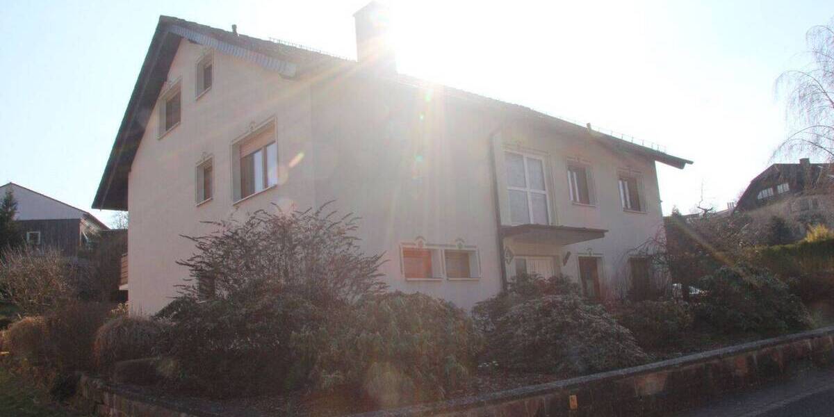 Mehrfamilienhaus, Wohnhaus Schlitz - 7 Zimmer, 240 m&sup2;, 325.000&euro; | Angebot:26204015