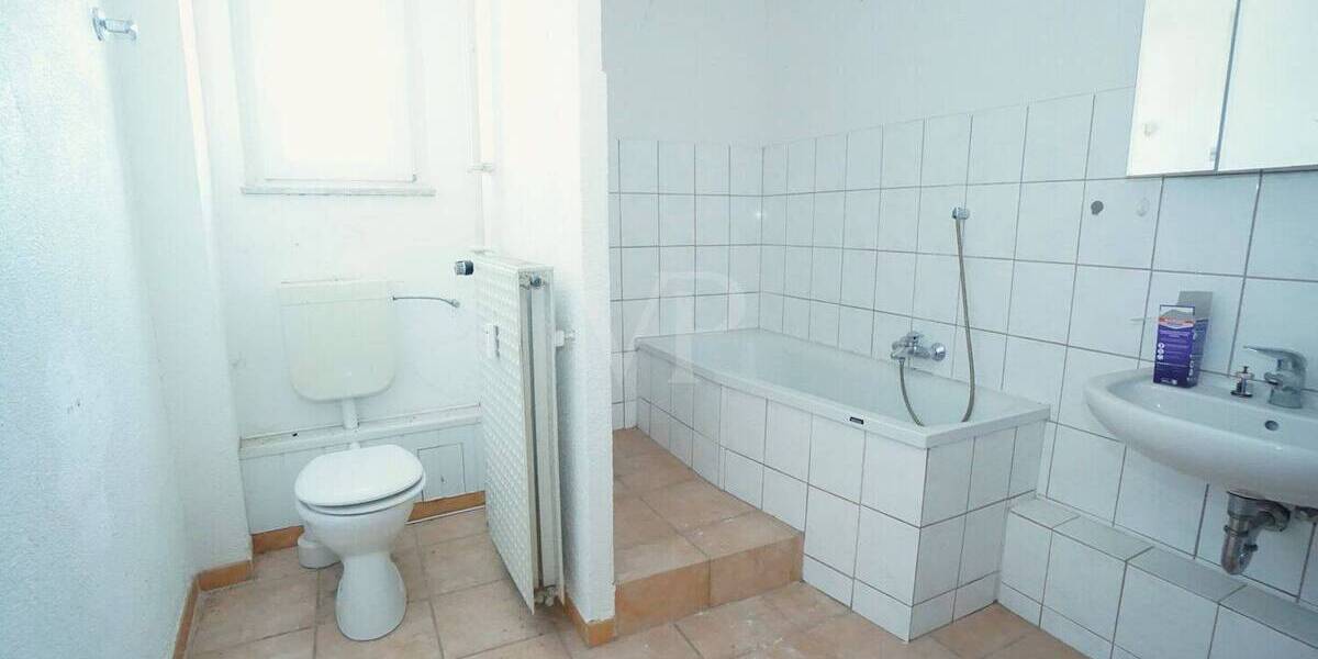 Mehrfamilienhaus, Wohnhaus Bad Salzschlirf - 1 Zimmer, 282 m&sup2;, 290.000&euro; | Angebot:26683554