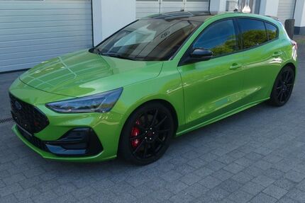 Ford Focus 17.199 km 32.490 &euro; Ehrenberg-Seiferts 36115