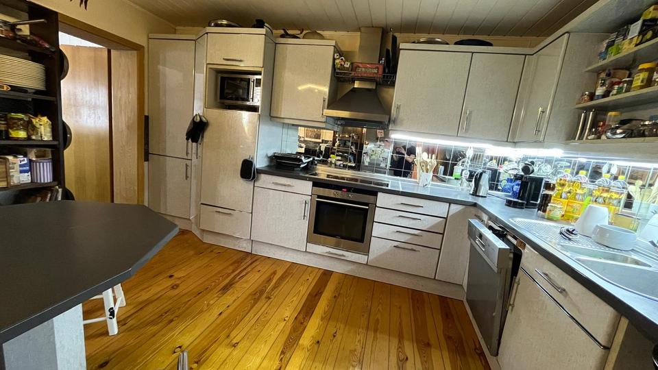 Einfamilienhaus Geisa - 9 Zimmer, 138 m&sup2;, 159.000&euro; | Angebot:26120433