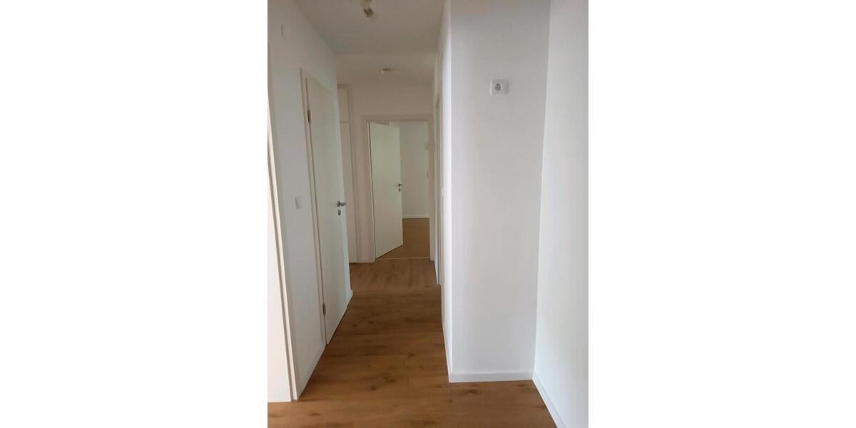 Erdgeschoßwohnung Bad Brückenau - 3 Zimmer, 88 m&sup2;, 123.456&euro; | Angebot:26745674