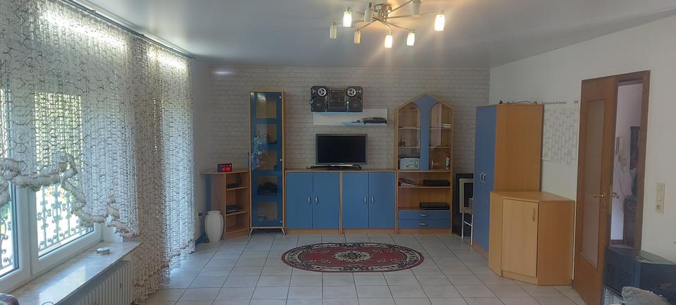 Mehrfamilienhaus, Wohnhaus Freiensteinau - 12 Zimmer, 240 m&sup2;, 265.000&euro; | Angebot:24763541