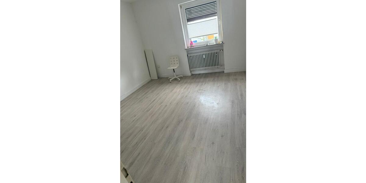 Etagenwohnung Lauterbach (Hessen) - 4 Zimmer, 74 m&sup2;, 480&euro; | Angebot:25900863