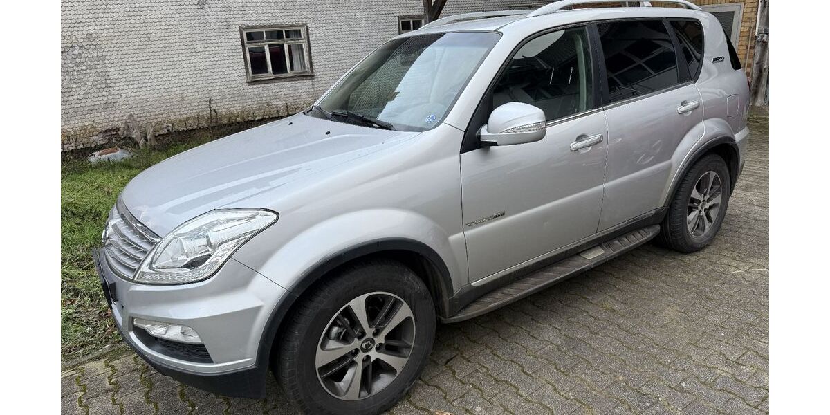 SsangYong REXTON 108.000 km 14.950 &euro; lauterbach 36341