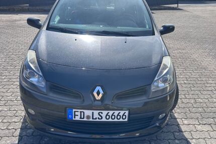 Renault Clio 126.000 km 3.980 &euro; Ebersburg 36157