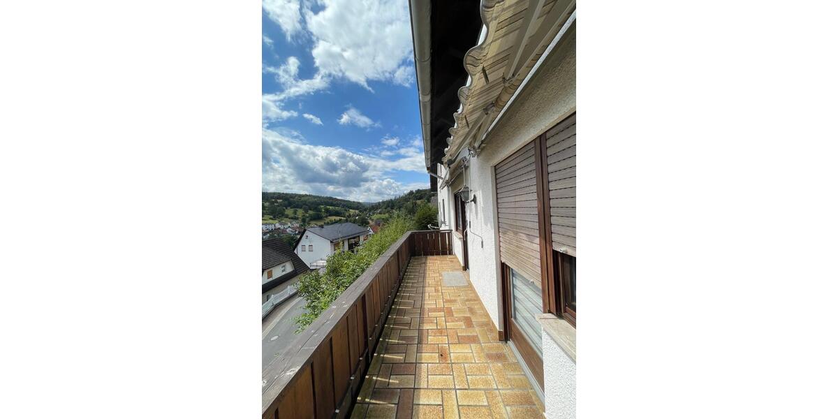 Einfamilienhaus Sinntal - 12 Zimmer, 213 m&sup2;, 248.000&euro; | Angebot:22648653