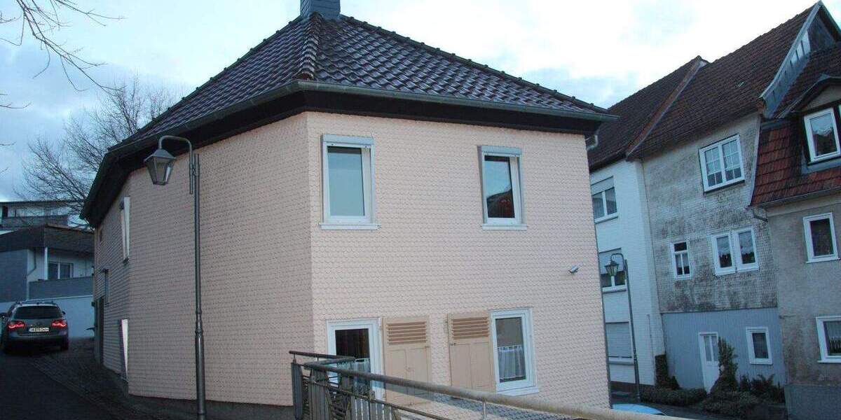 Mehrfamilienhaus, Wohnhaus Schlitz - 6 Zimmer, 115 m&sup2;, 125.000&euro; | Angebot:25731329