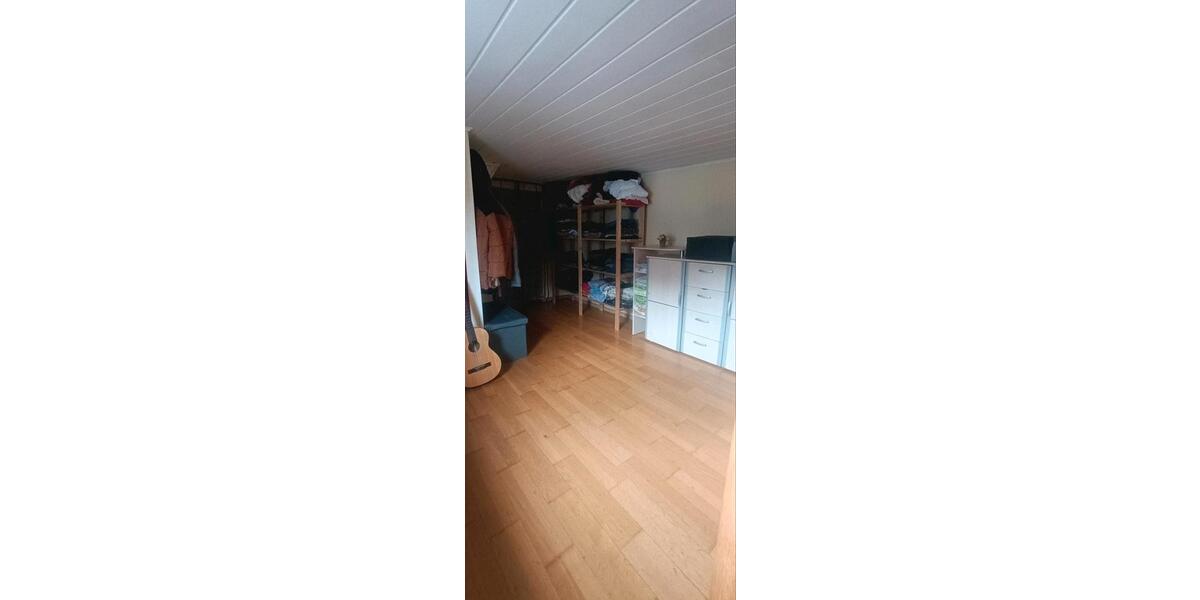 Einfamilienhaus Burghaun - 5 Zimmer, 120 m&sup2;, 68.000&euro; | Angebot:25305044