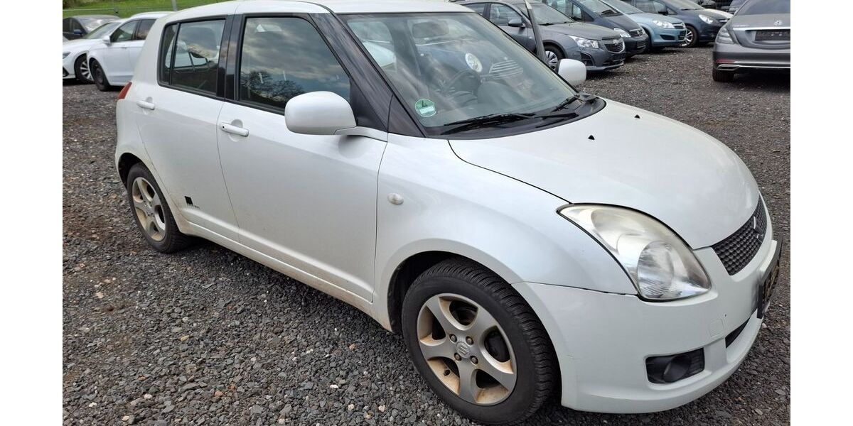 Suzuki Swift 252.000 km 1.999 &euro; Eichenzell 36124