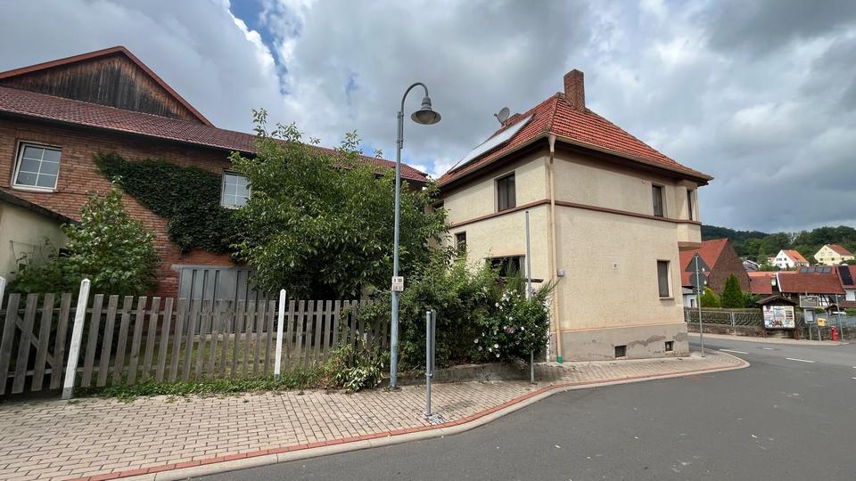 Einfamilienhaus Geisa - 9 Zimmer, 138 m&sup2;, 159.000&euro; | Angebot:26120433