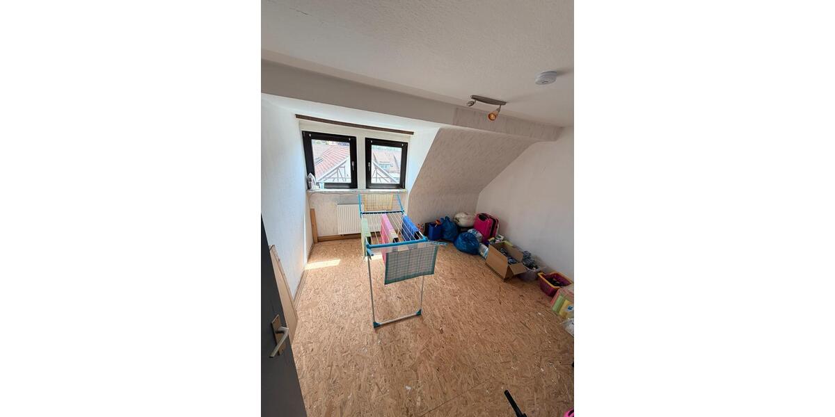 Etagenwohnung Wildflecken - 4 Zimmer, 75 m&sup2;, 695&euro; | Angebot:26348813