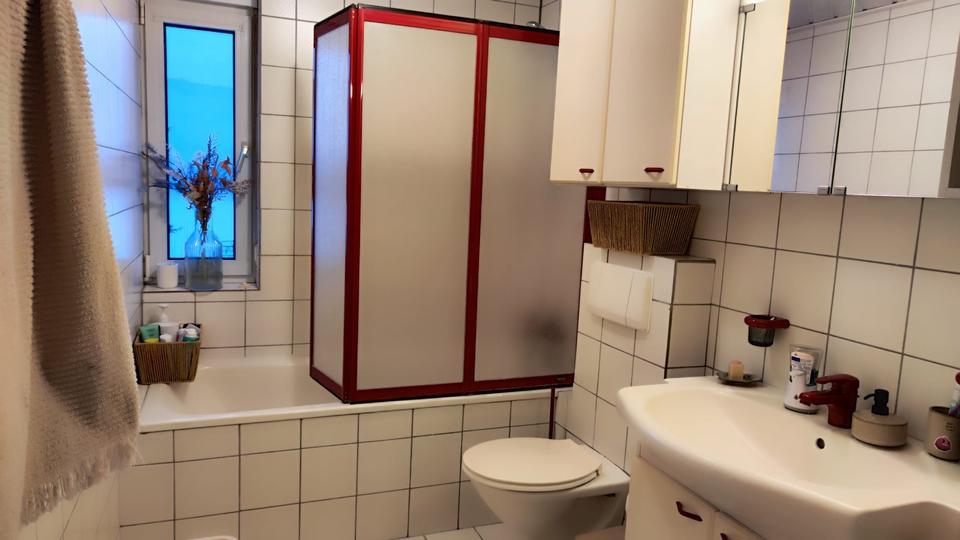 Etagenwohnung Burghaun - 5.5 Zimmer, 107 m&sup2;, 1.250&euro; | Angebot:24655667