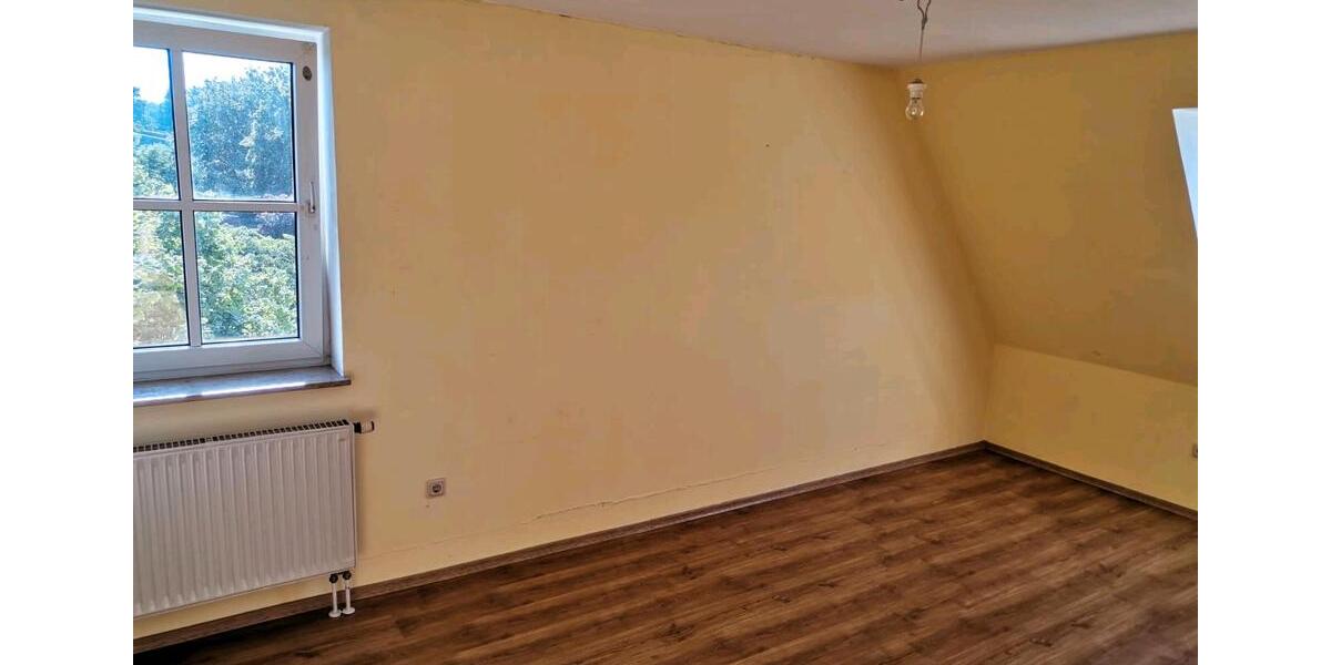 Dachgeschoßwohnung Wildflecken - 4 Zimmer, 126 m&sup2;, 95.000&euro; | Angebot:26920298