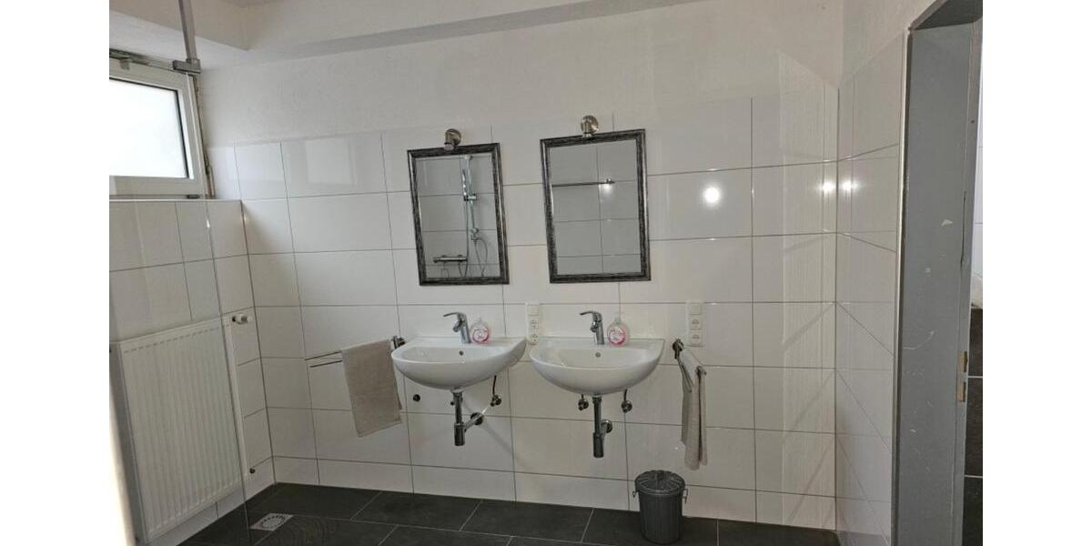 Etagenwohnung Hofbieber - 6 Zimmer, 990&euro; | Angebot:22518991