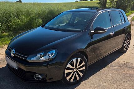 VW Golf 132.000 km 8.500 &euro; Hofbieber 36145