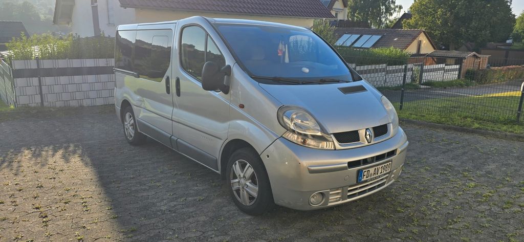 Renault Trafic 305.000 km 4.700 &euro; Hilders 36115