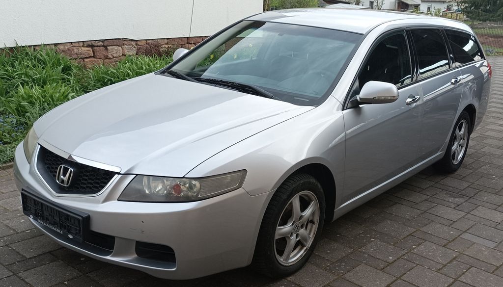 Honda Accord 292.000 km 1.150 &euro; Buttlar 36419