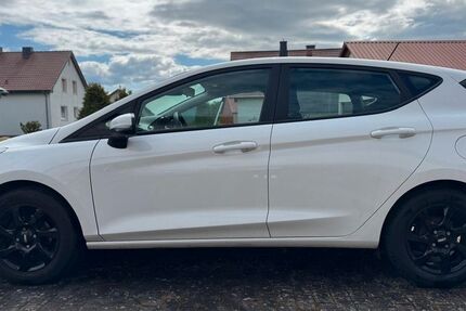 Ford Fiesta 85.000 km 7.350 &euro; Eiterfeld 36132