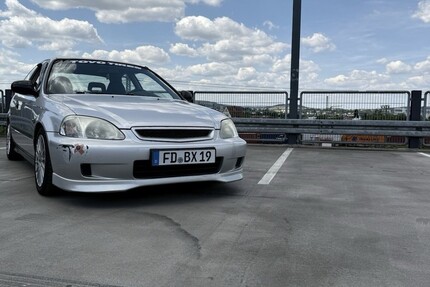 Honda Civic 145.000 km 5.000 &euro; Fulda 36037