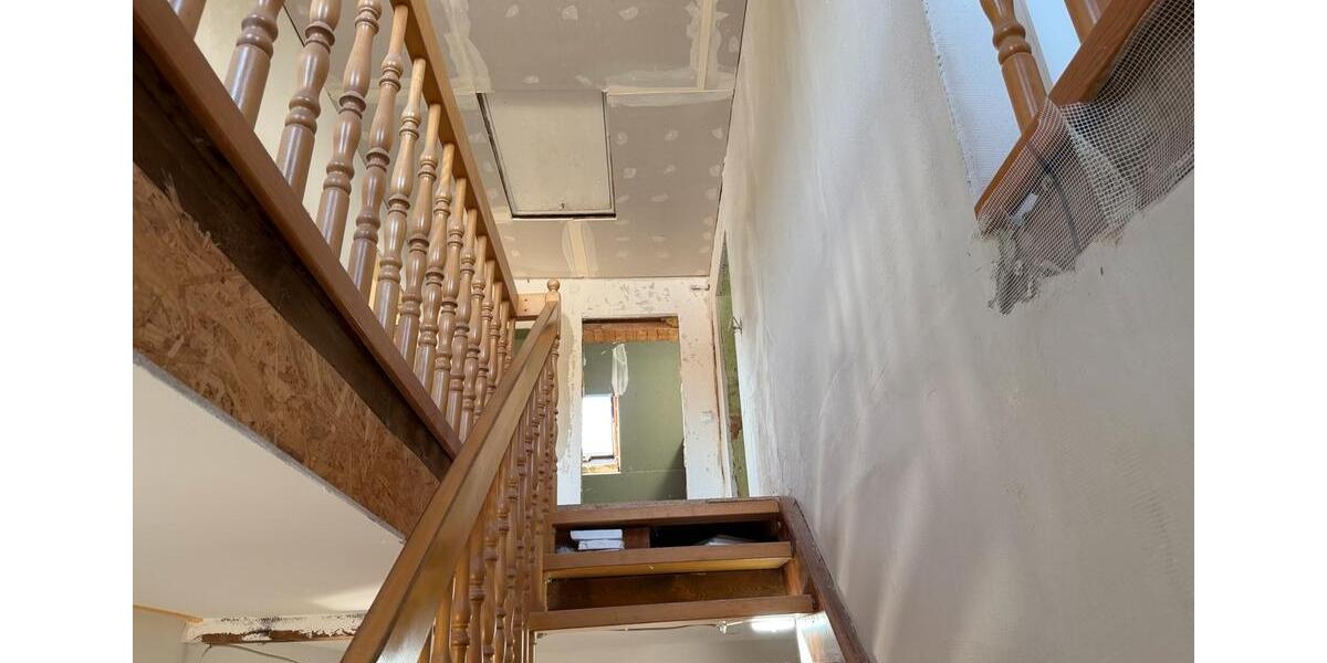 Einfamilienhaus Eiterfeld - 5 Zimmer, 177 m&sup2;, 250.000&euro; | Angebot:26942148
